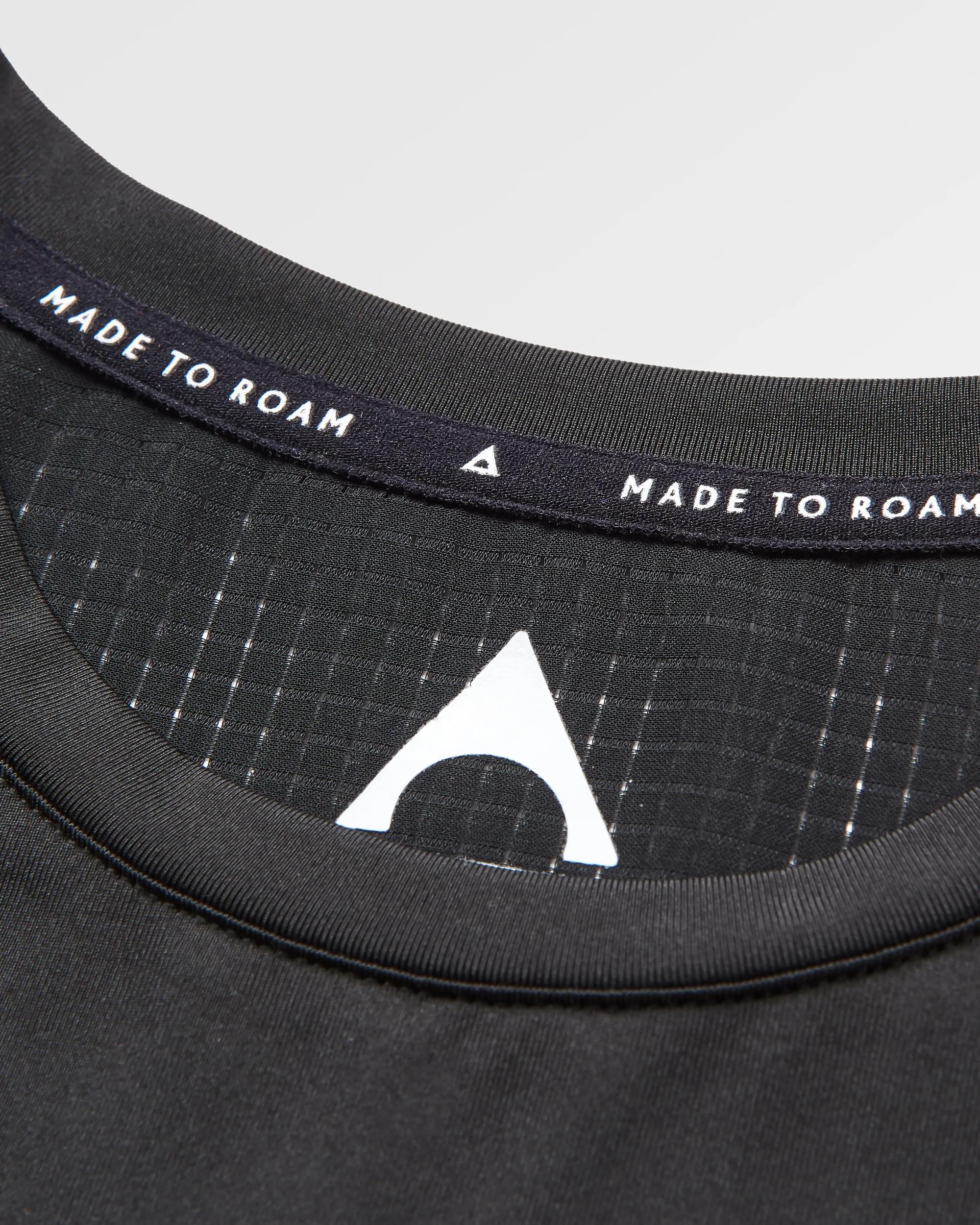 Aurora Active T-Shirt - Black - Flatlay