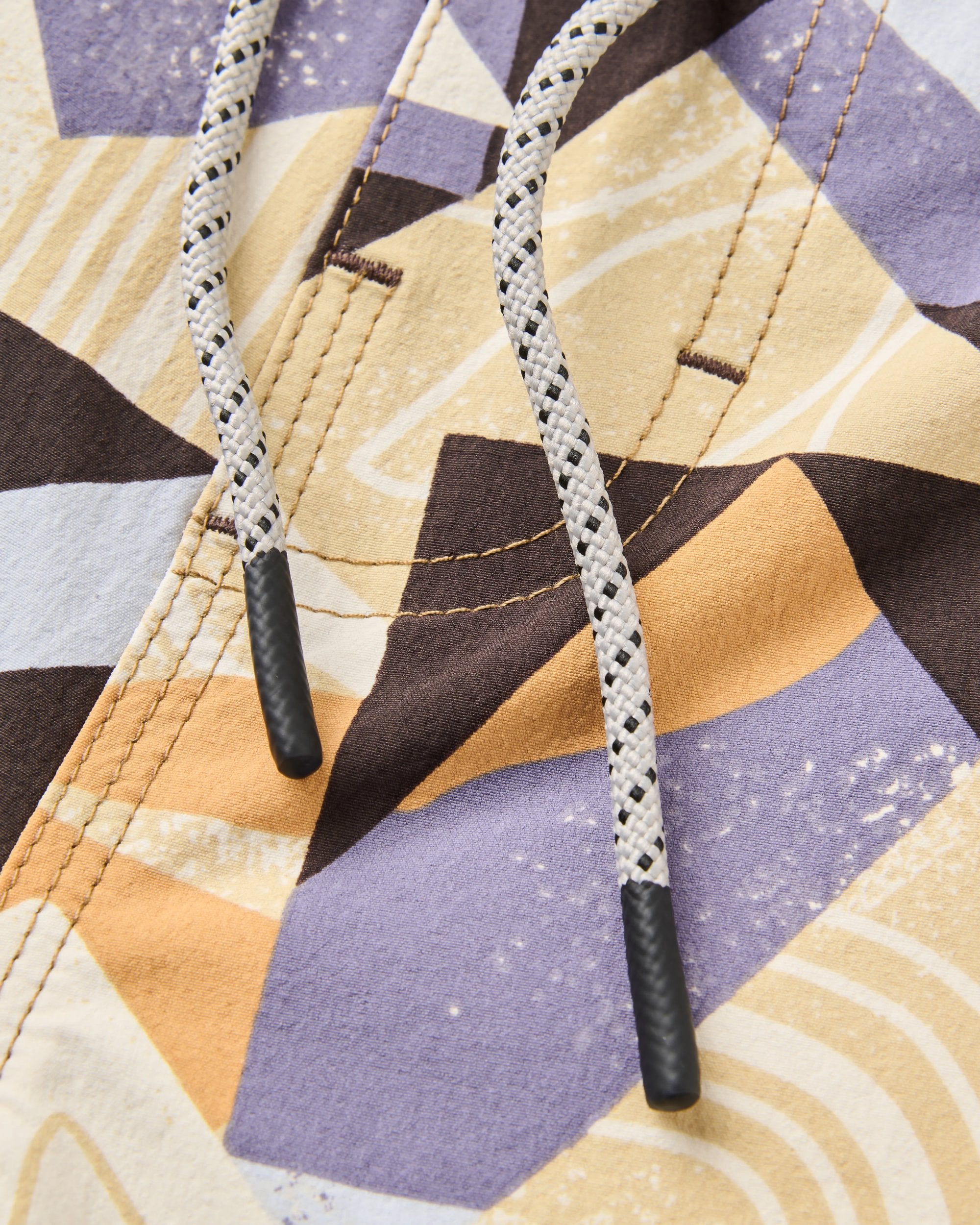 "Cruiser Boardshort - 21""" - Sun Patch Desert - Flatlay