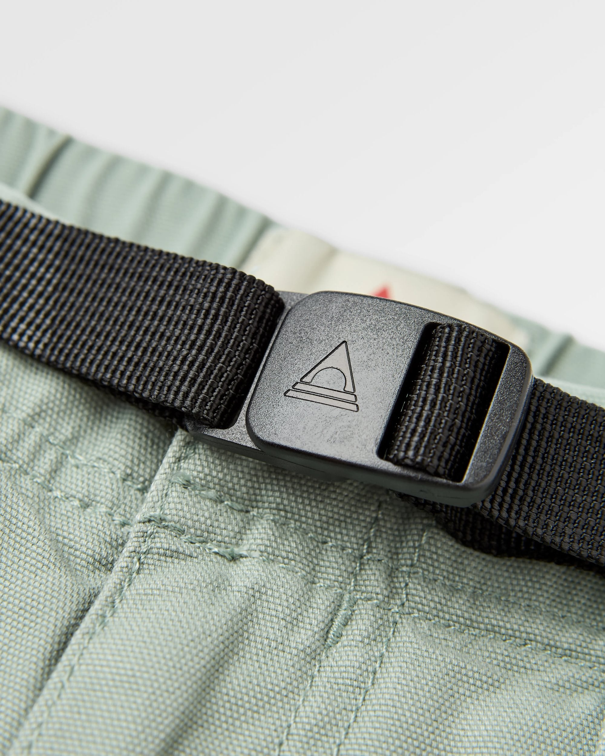 Apex Cargo Cotton Short - Pistachio - Flatlay