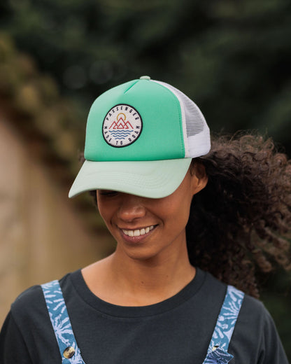 Womens_Escapism Snapback Trucker Cap - Green Fig