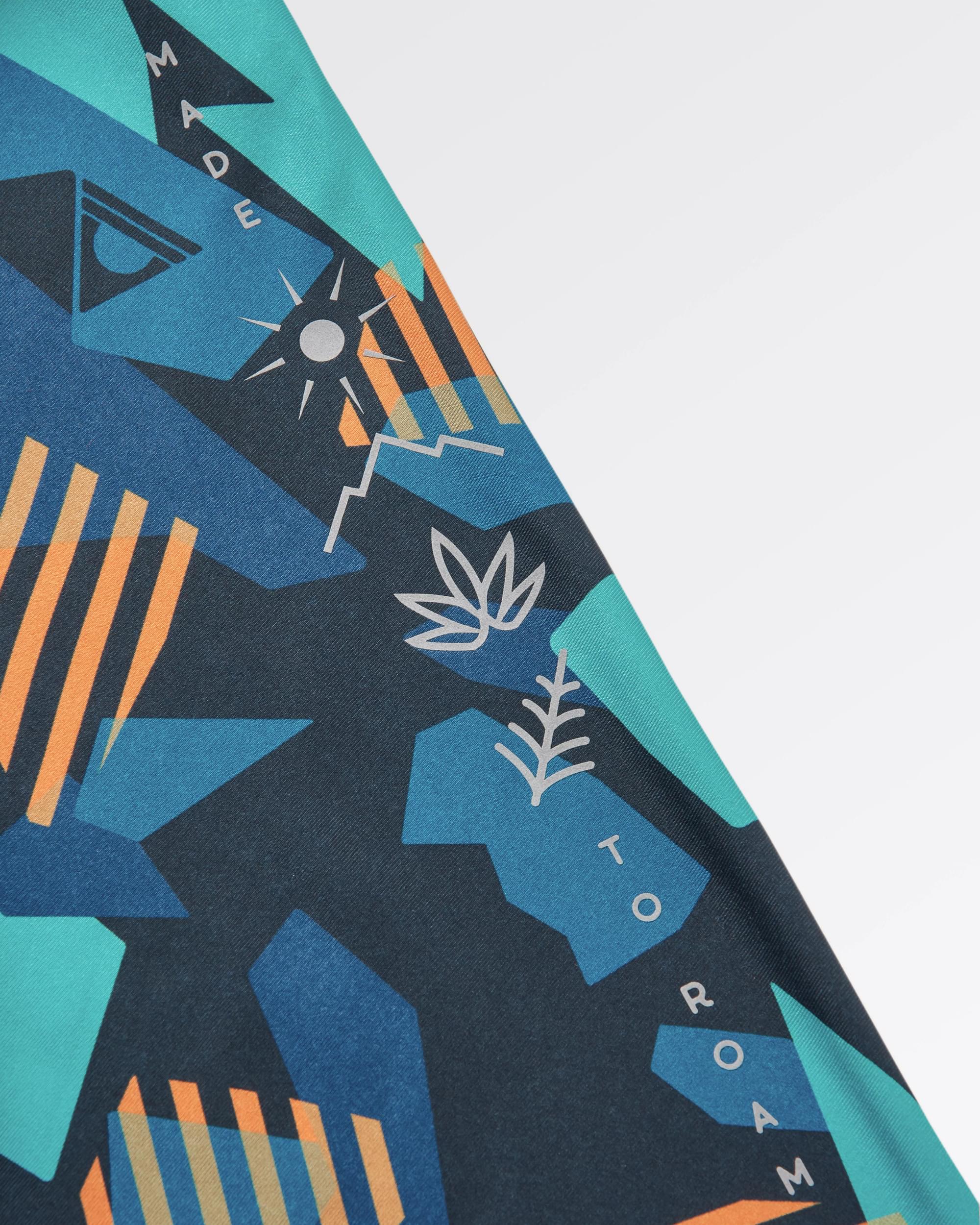 Hatha Recycled Active Top - Deep Navy Camo - Flatlay