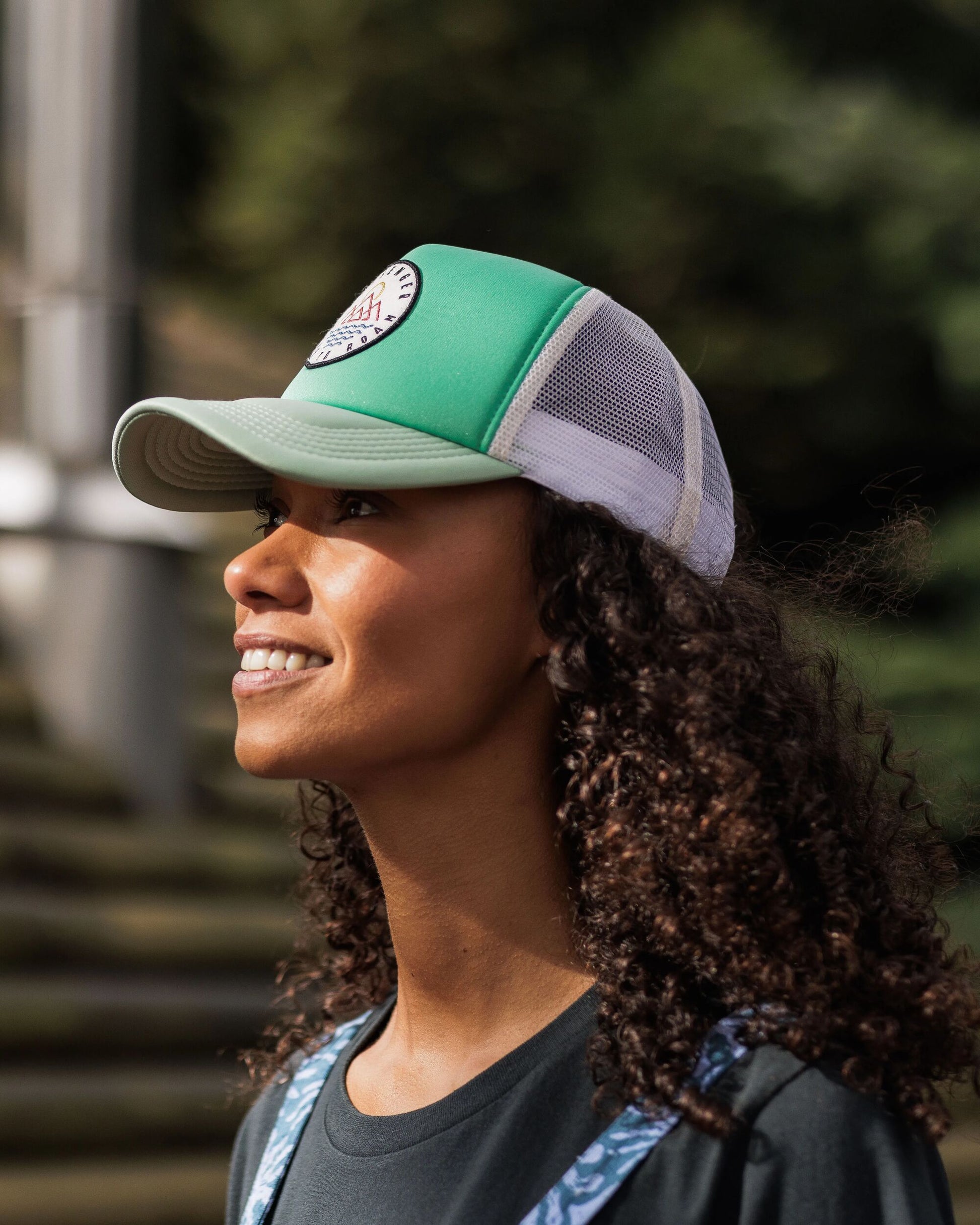 Womens_Escapism Snapback Trucker Cap - Green Fig