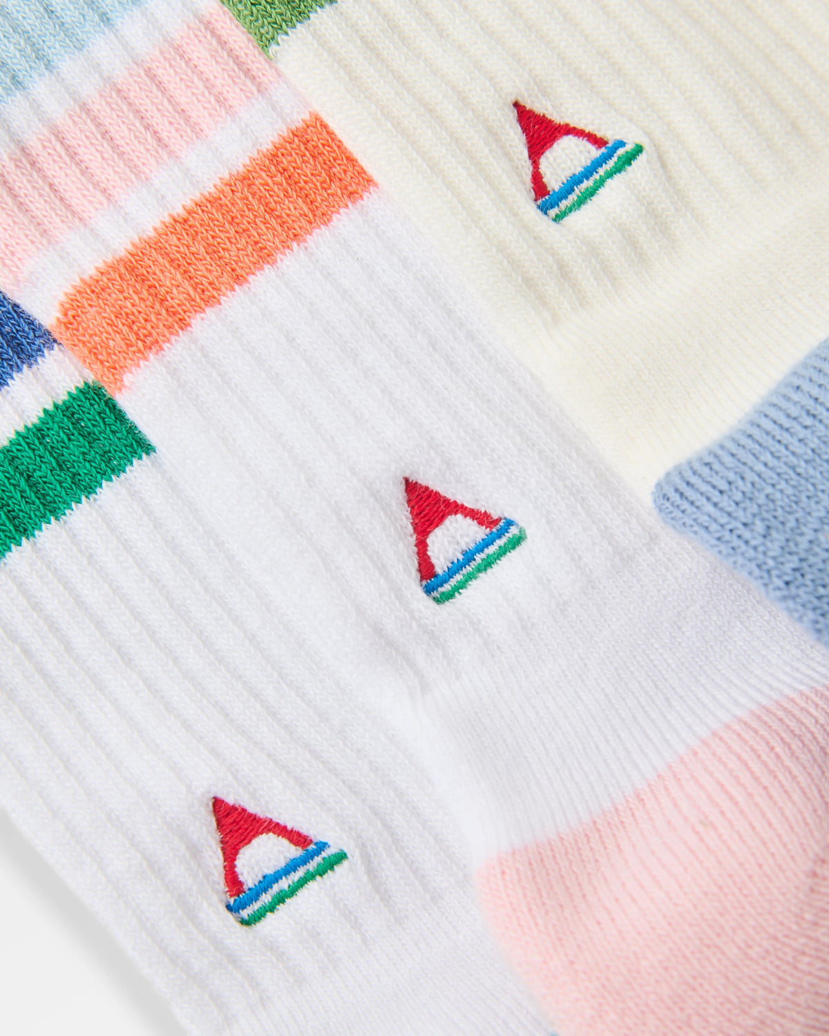 Classic Midweight Crew Socks Bundle - Birch/White&Greenlake/White - Flatlay