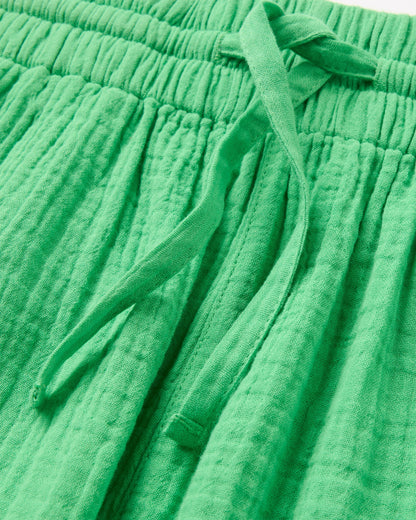 Waveney Cotton Short - True Green - Flatlay