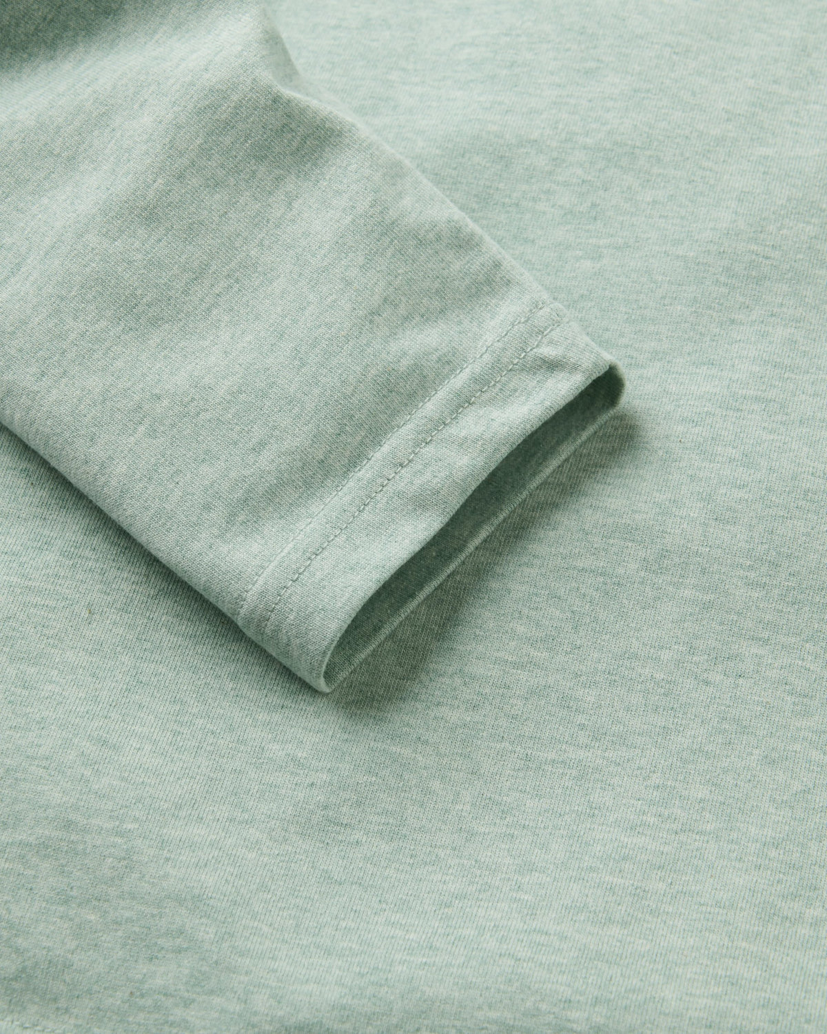 Beechey LS T-Shirt - Pistachio - Flatlay
