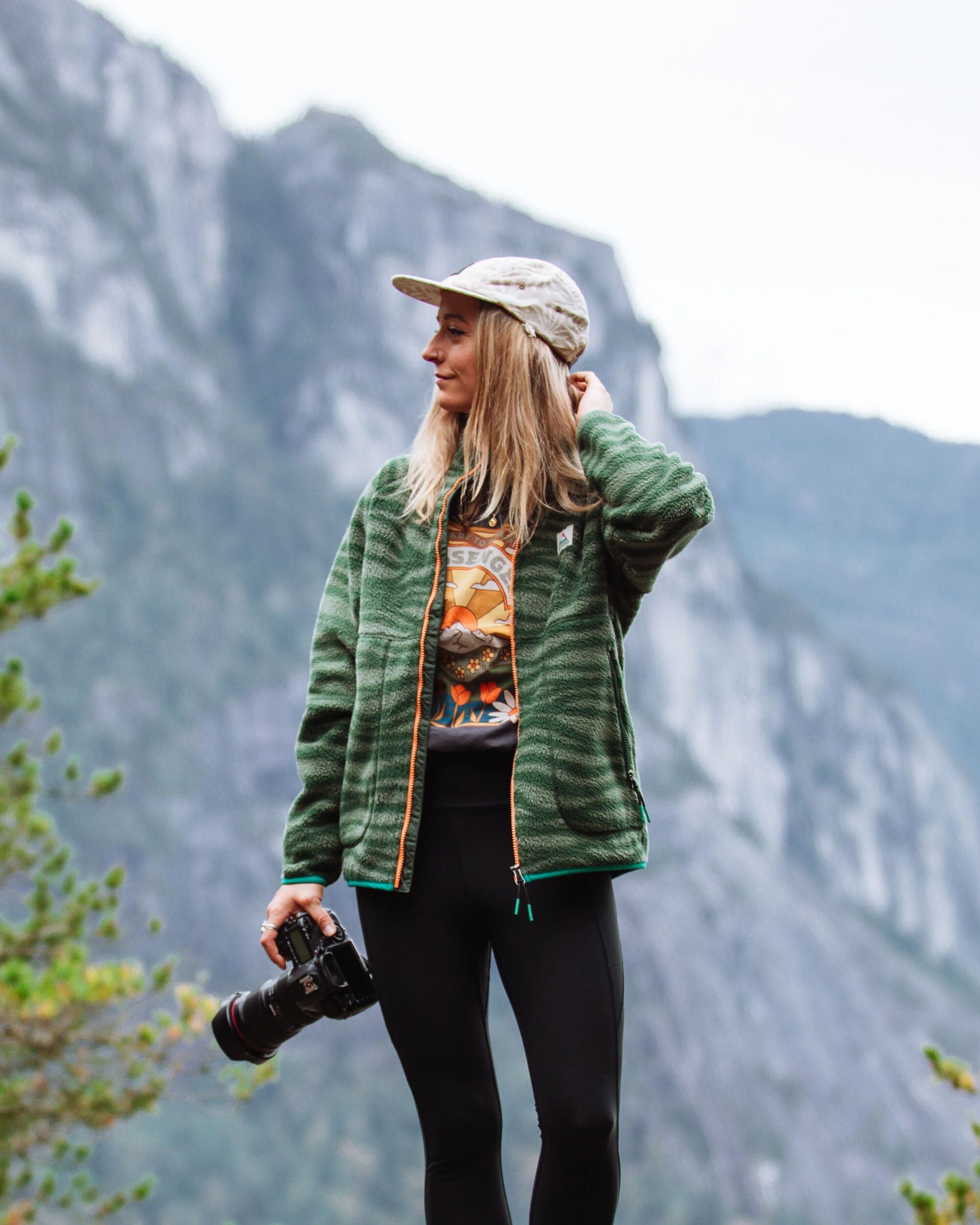 Fairbanks Full Zip Recycled Sherpa Fleece - Strata Fir Tree - Lifestyle