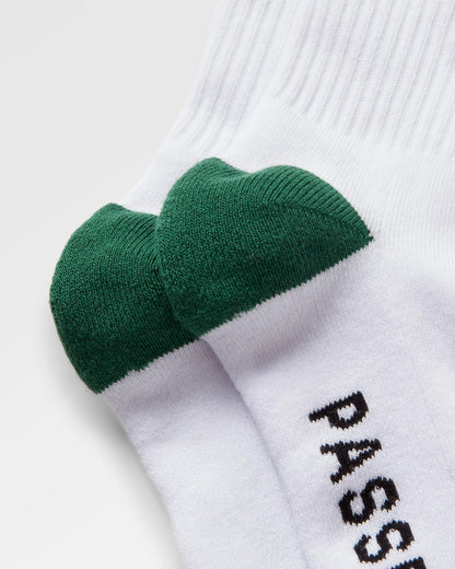 Classic Organic Midweight Crew Socks - White