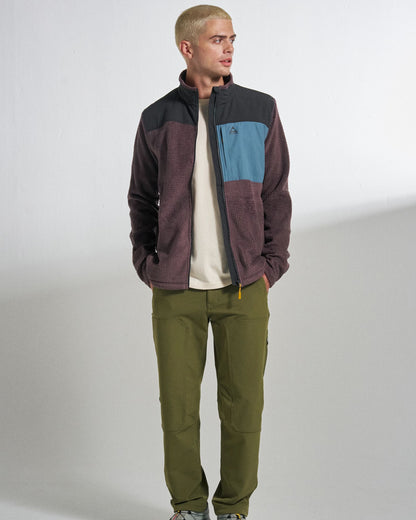 Venturescape Men's Fleece - Brambleberry - Studio Model