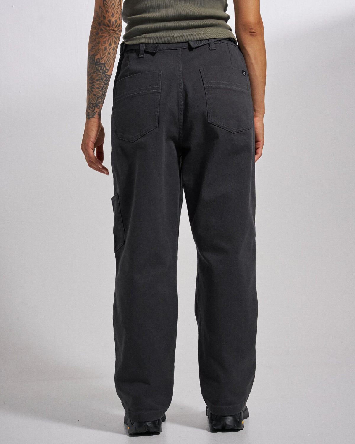 Fortuna Trouser - Faded Black - Studio Model