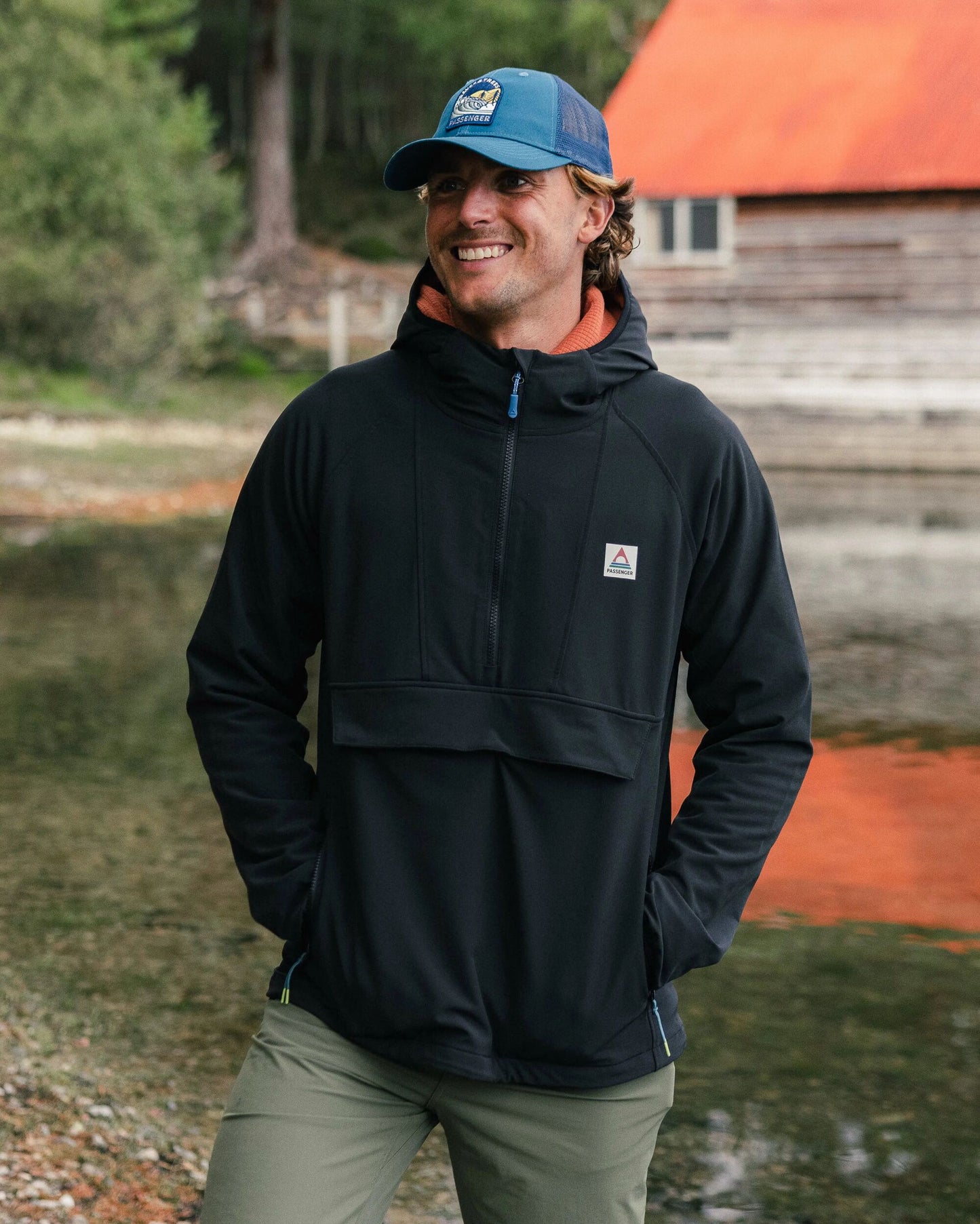 Roamer Men's Recycled Softshell Jacket - Black