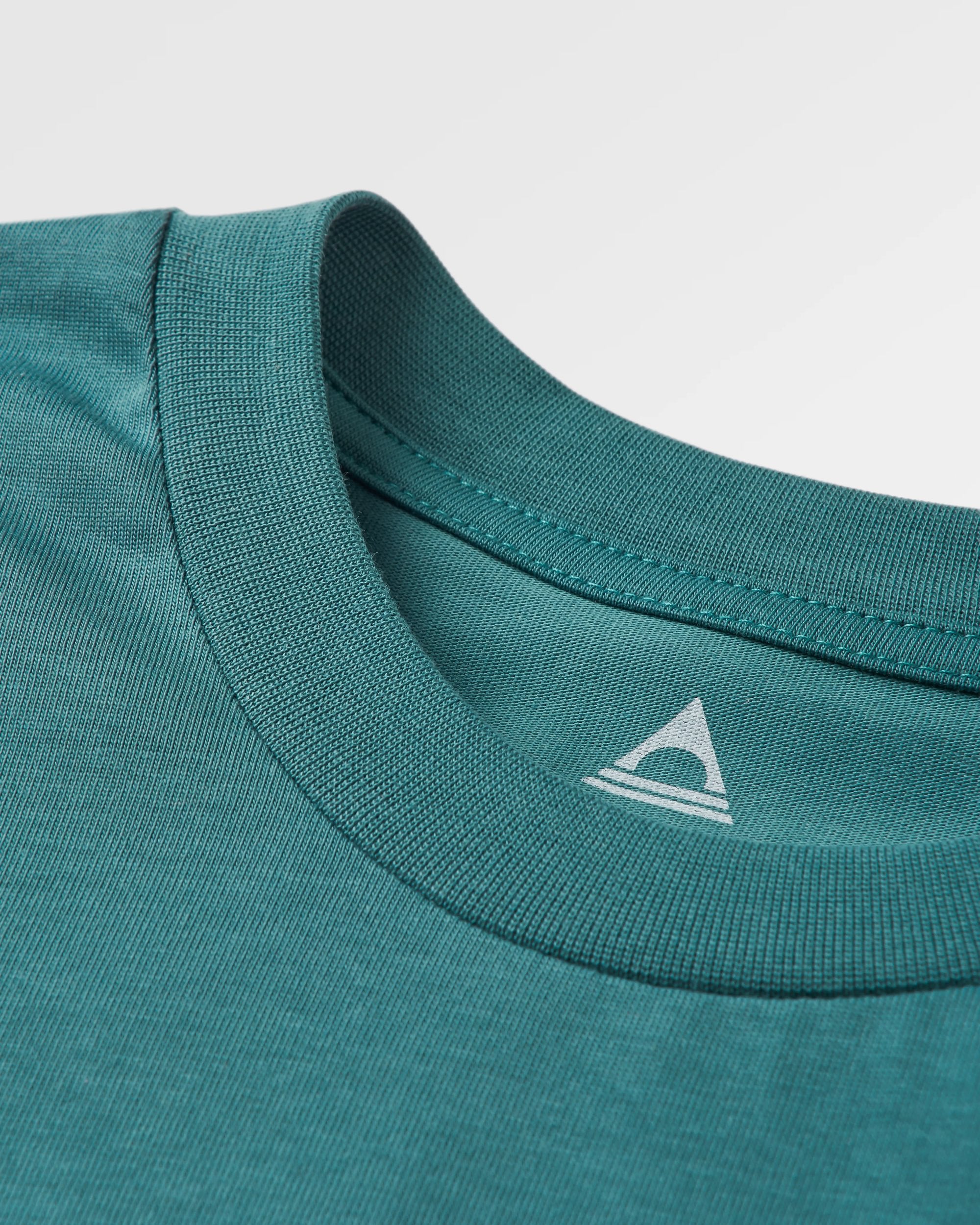 Vita Regenerative Cotton Relaxed Fit LS T-shirt - Deep Ocean - Flatlay