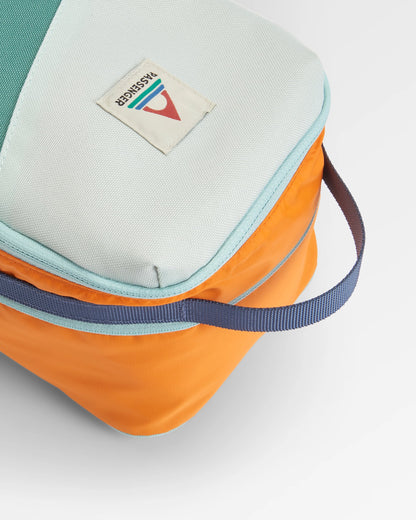 Packing Cube 4L - Spearmint/Deep Ocean - Flatlay