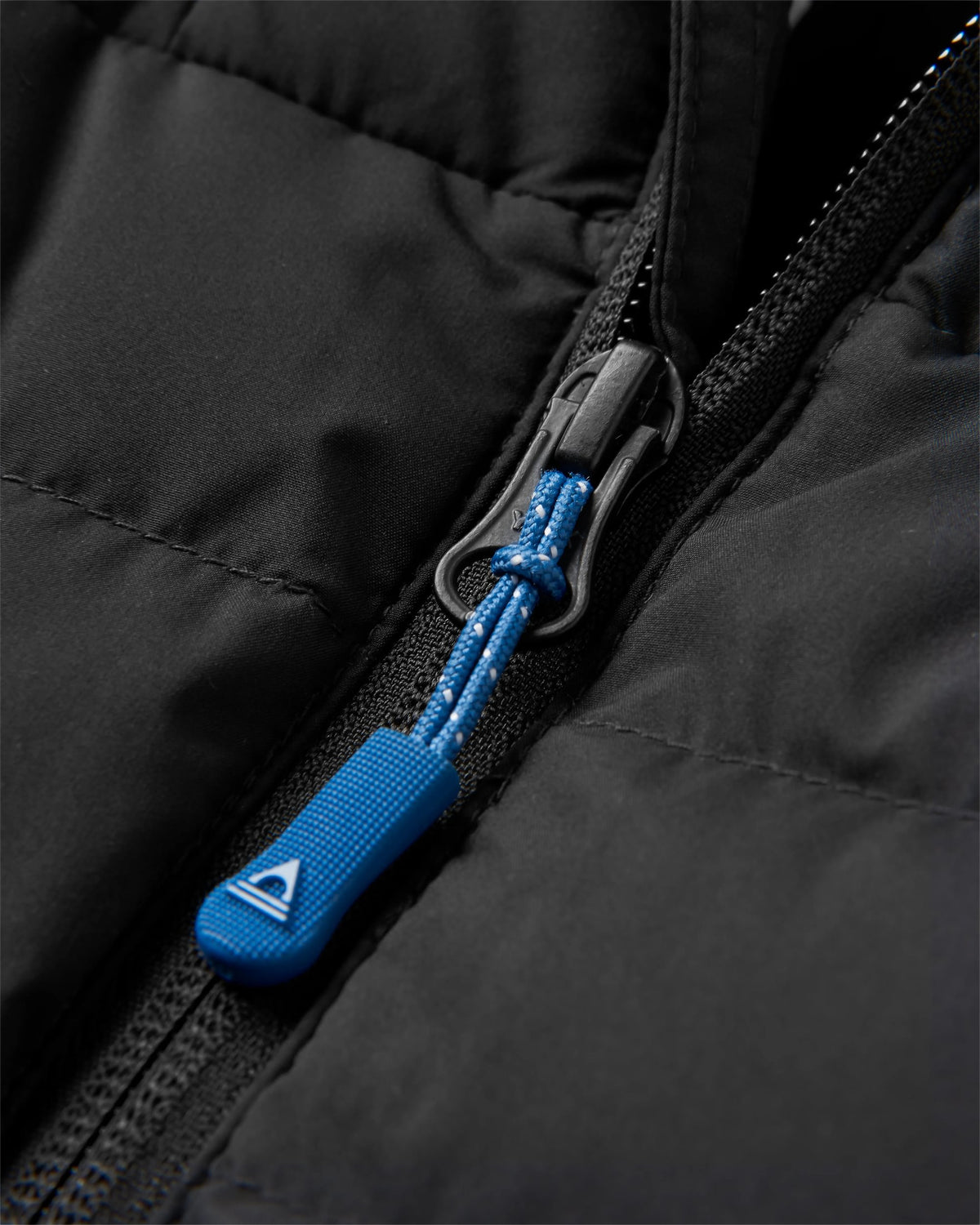 Ashland Down Jacket - Black - Flatlay