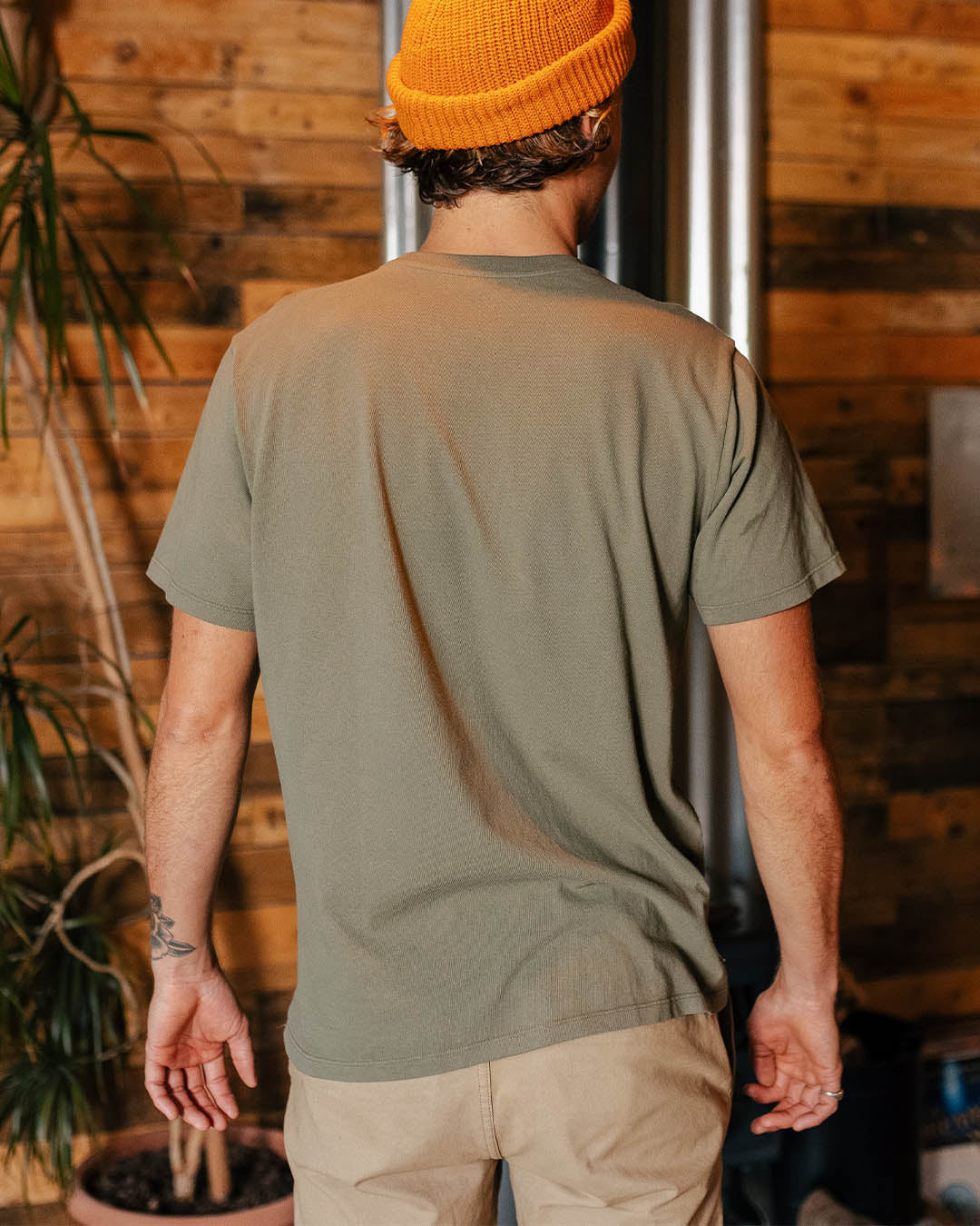 Nowhere Bound Pocket T-Shirt - Dusty Olive