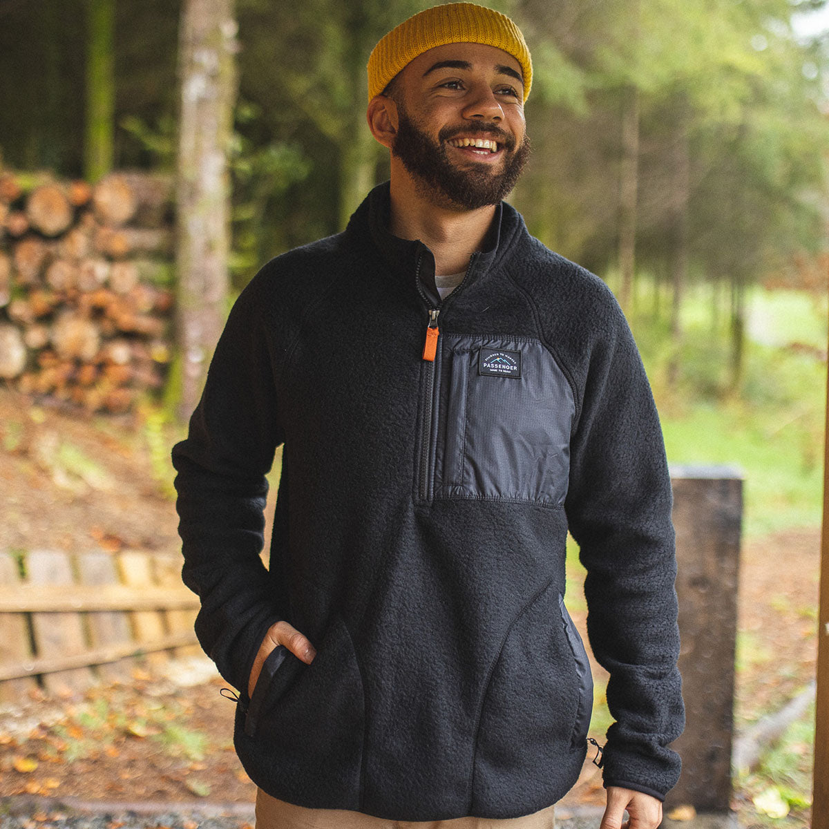 Offgrid 1/4 Zip Recycled Sherpa Fleece - Black