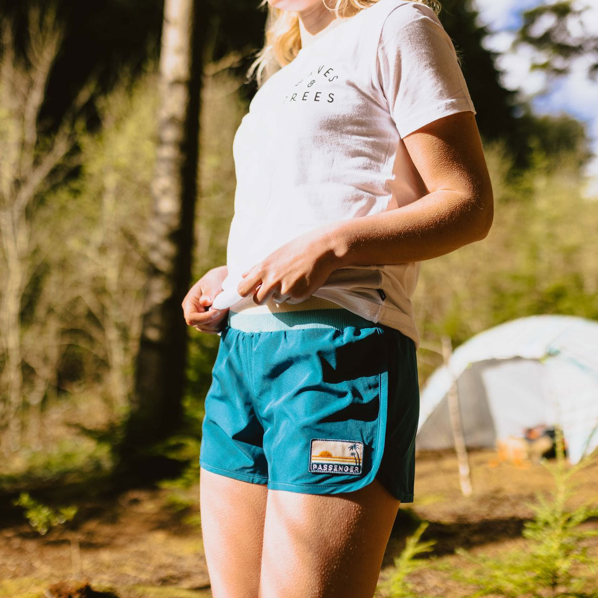 Explore Recycled Hybrid Shorts - Blue Coral