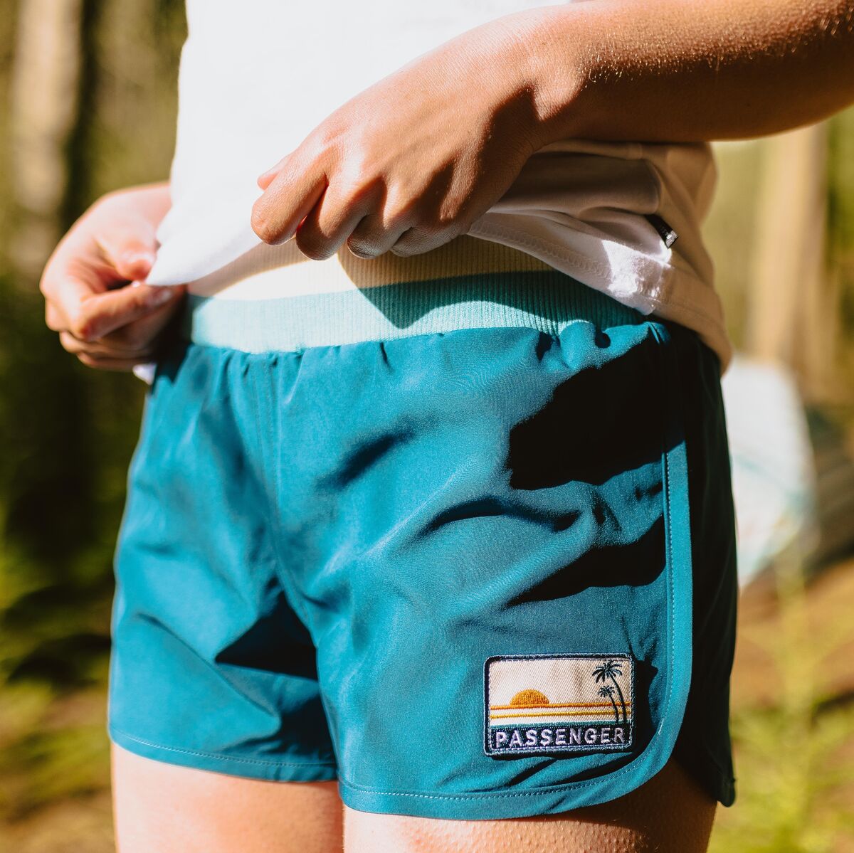 Explore Recycled Hybrid Shorts - Blue Coral